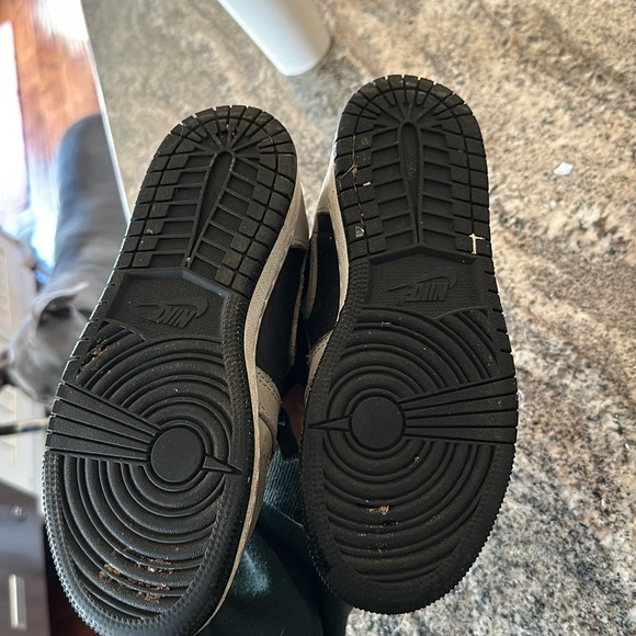 Jordan 1’s high - Picture 3 of 3